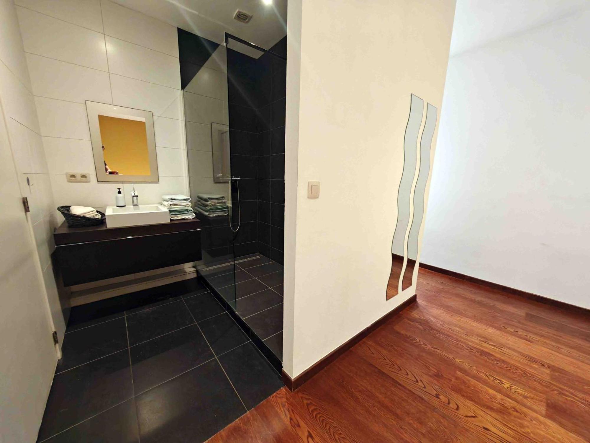 Sainte Catherine Whole Apartment Bruxelas Exterior foto